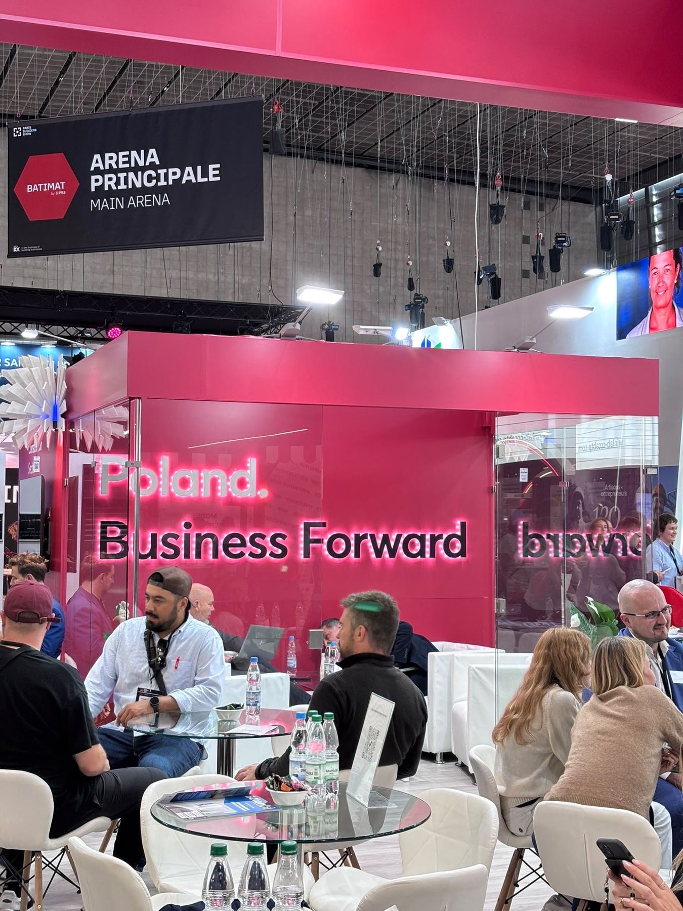 Pavillon Poland Business Forward