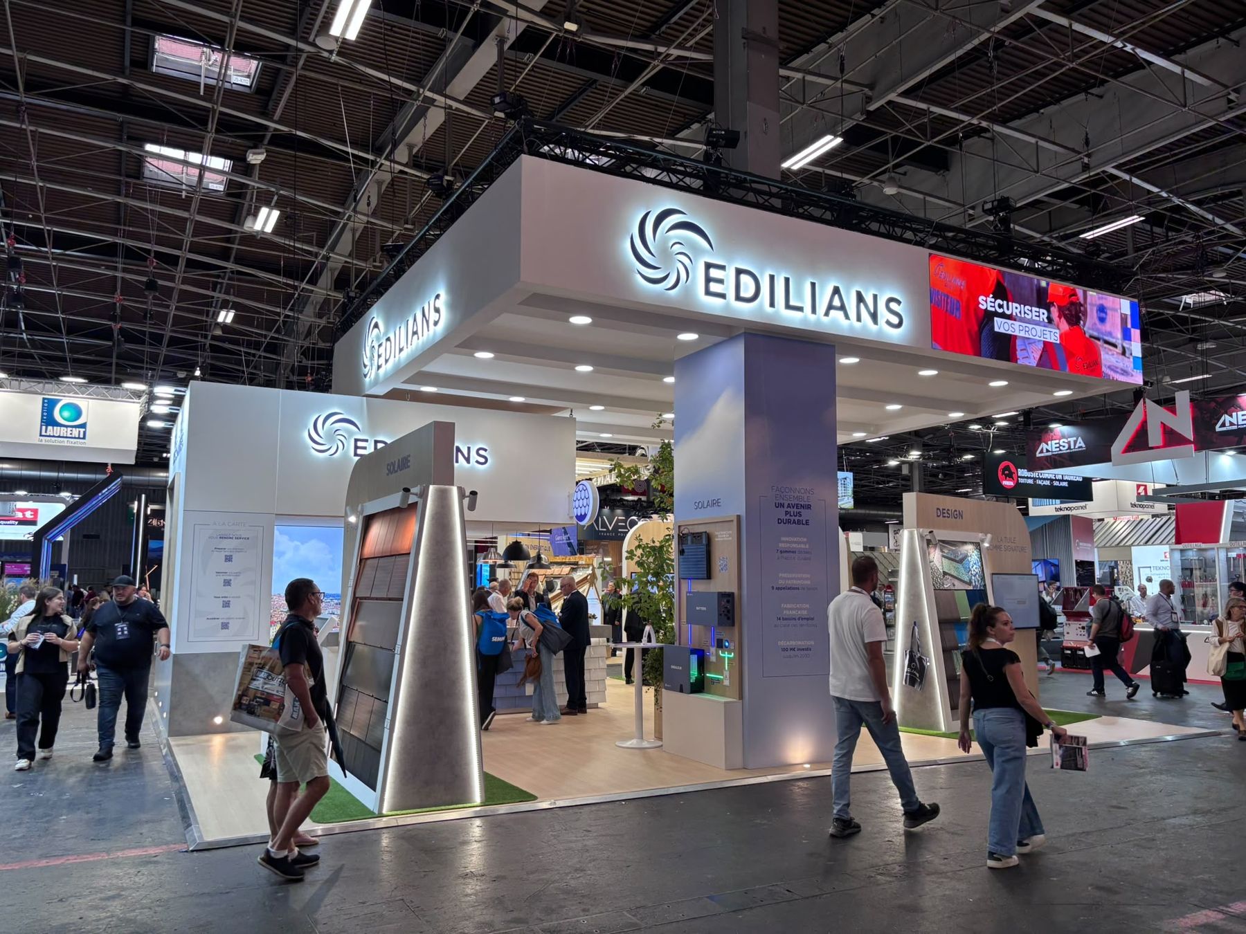 Stand Edilians, autre vue
